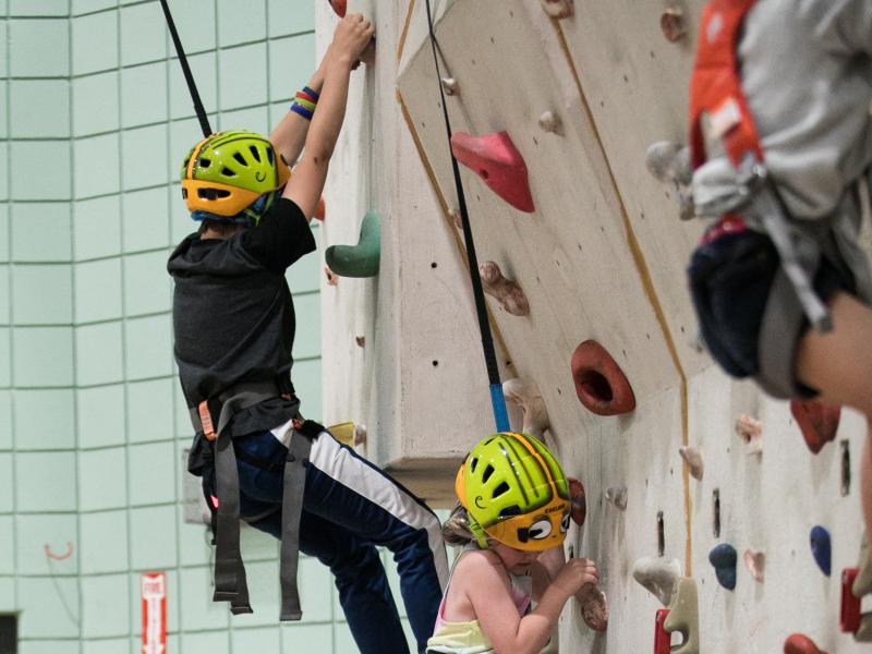wall climbin